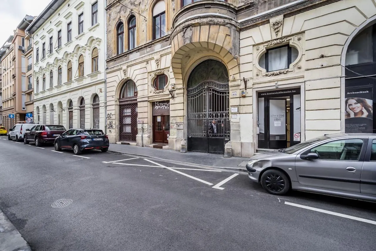 Bpr Delia'S Apartment Budapest