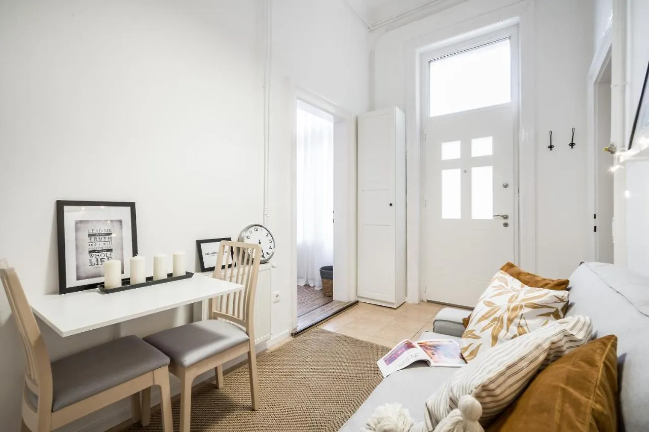 Bpr Delia'S Apartment Budapest 0*,
